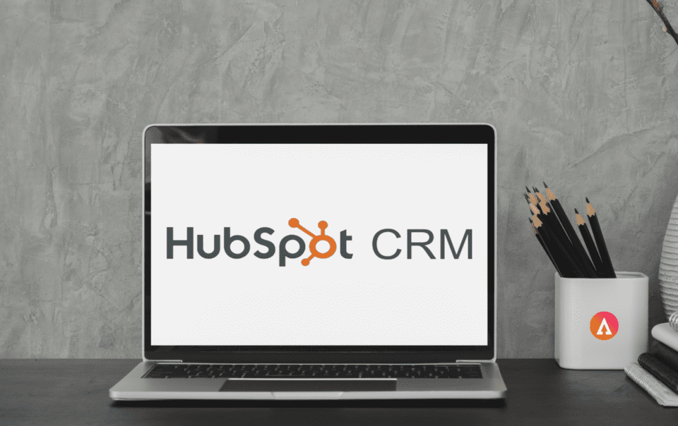Choose Hubspot CRM to manage your company's customer relations